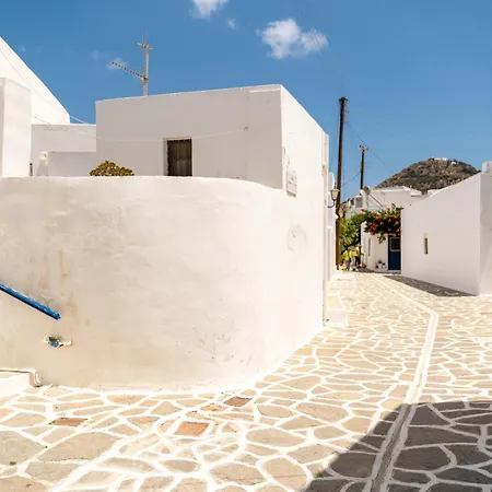 Traditional Village House In Paros Greece